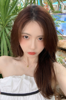 漂亮的保姆观看中文
